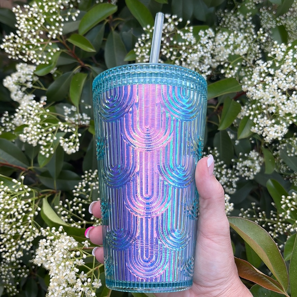Starbucks 2022 teal Mermaid scale iridescent  Grande tumbler, brand new w/ tags - Picture 6 of 6